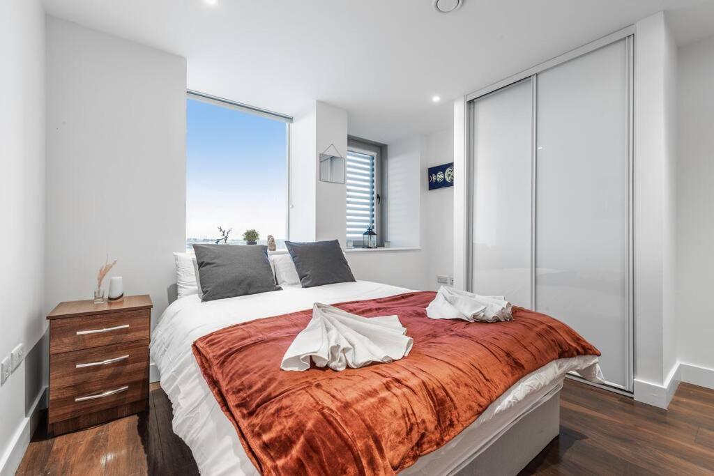 New Apartment 20 Mins From Waterloo London Bp36 Exterior foto